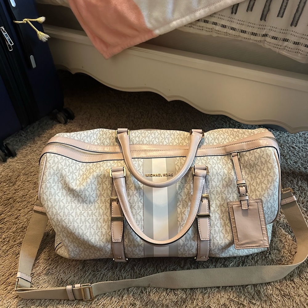 Michael Kors Cream and baby pink Duffel Bag with Signature Monogram